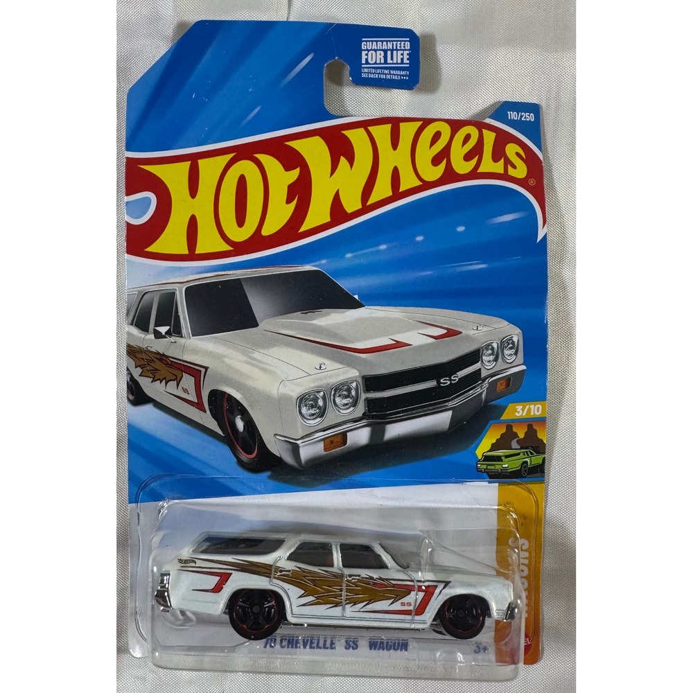 Hot Wheels 70 Chevelle SS Wagon White HW Wagons 3/10 110/250 Diecast Car 2023